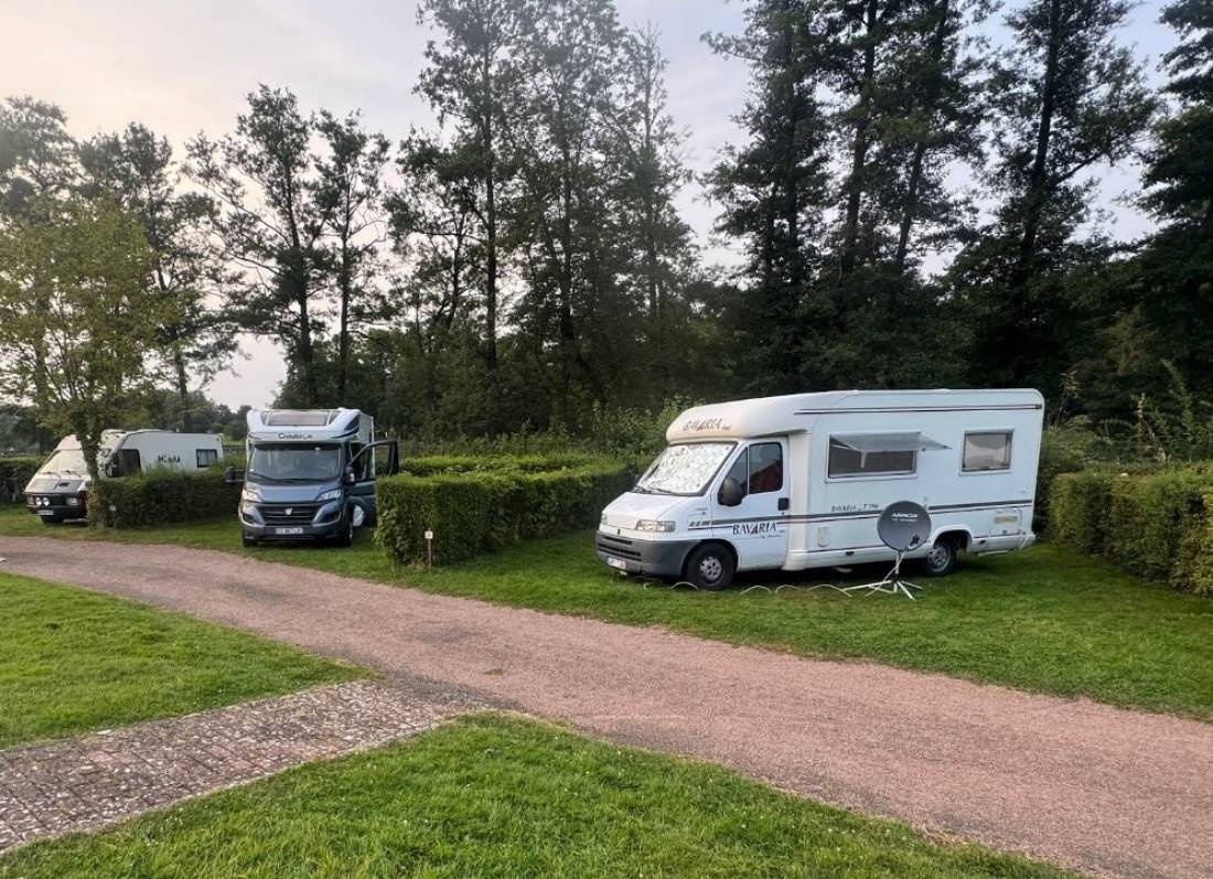 Domaine du  Lac de Condé — Kemping in Le Nouvion-en-Thiérache