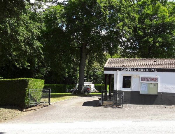 Camping Municipal Senones — Photo 3