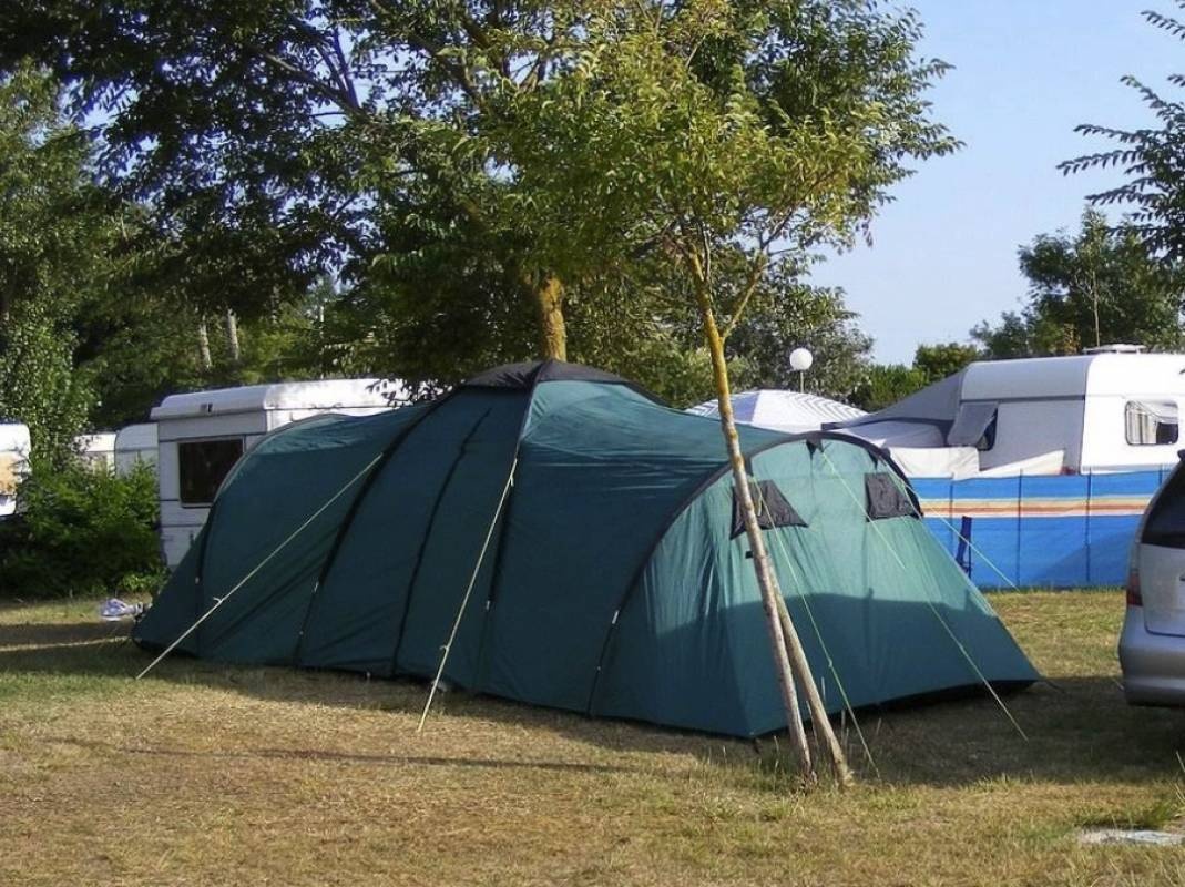 Camping La Garenne *** — Camping in Port-des-Barques