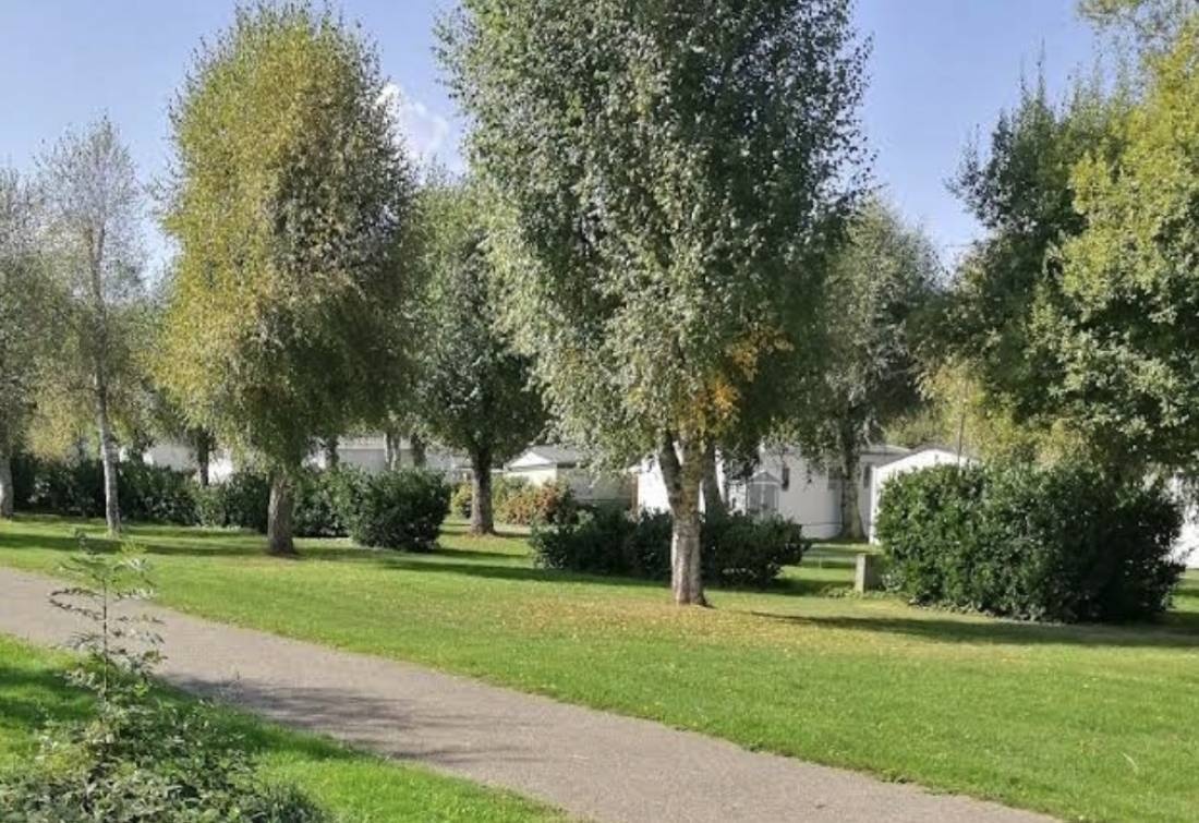 Camping Bellevue des Palomieres — Camping in Bagnères-de-Bigorre