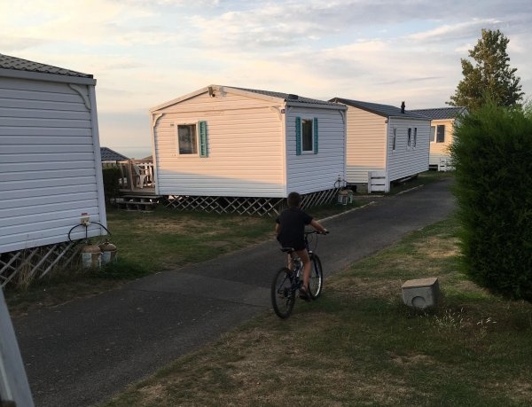 Camping Bellevue Mer *** — Campingplads in Hillion