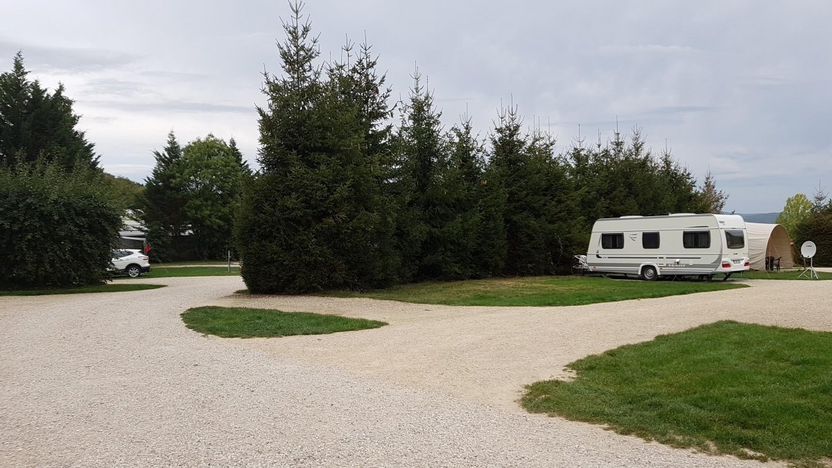 Camping Porte des Vosges *** — Kemp in Bulgnéville / Grand Est