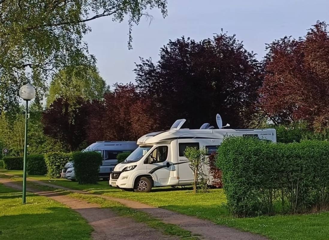 Camping Vallée de l'Oise *** — Camping in Guise