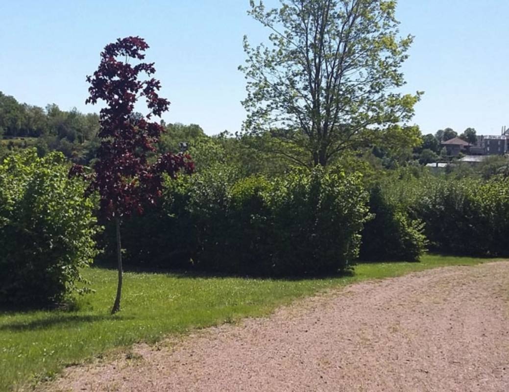 Camping du Lac Hautibus *** — Sítio de acampamento in Argentonnay