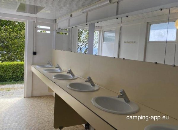 Camping Cap-Ouest ** — Photo 6