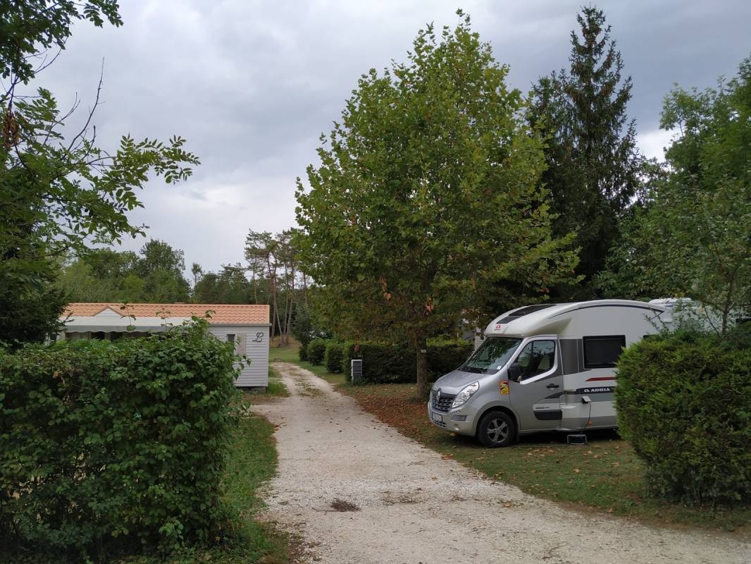 Domaine de la Caille — Camping in La Balme-de-Sillingy