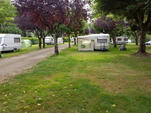 Camping Municipal Bord Dordogne — Foto 3