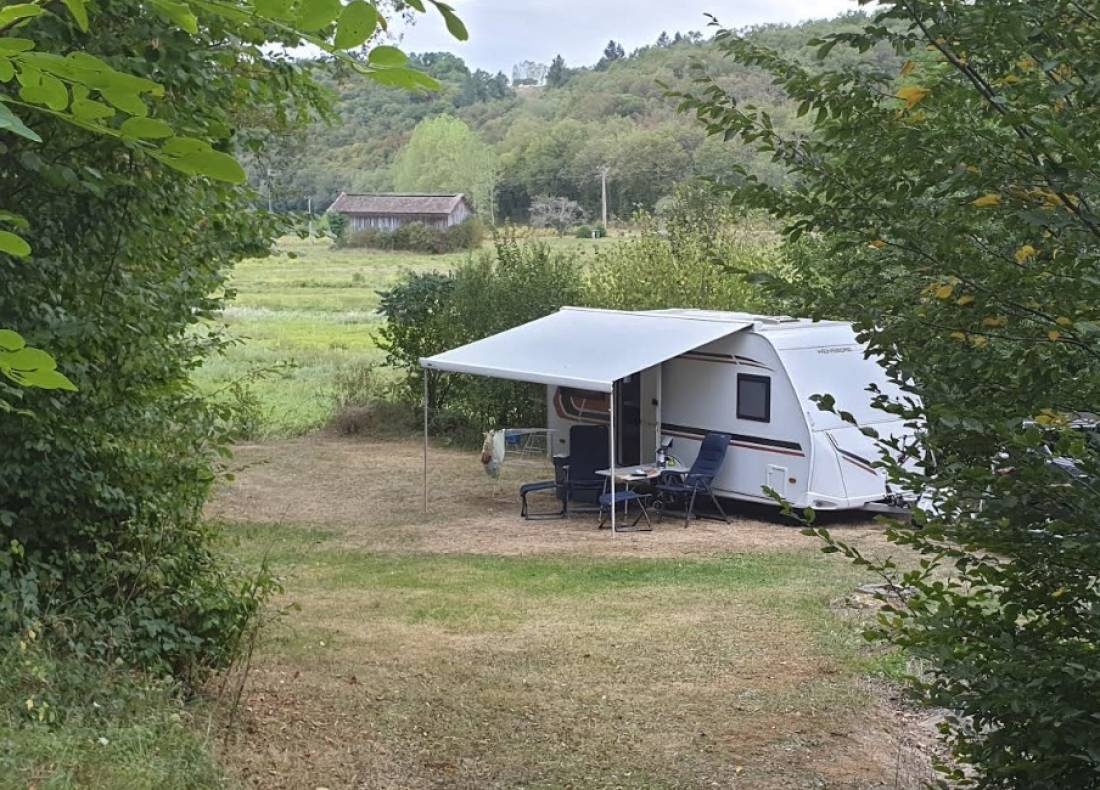 Camping Les Tailladis — Kemp in Marcillac-Saint-Quentin