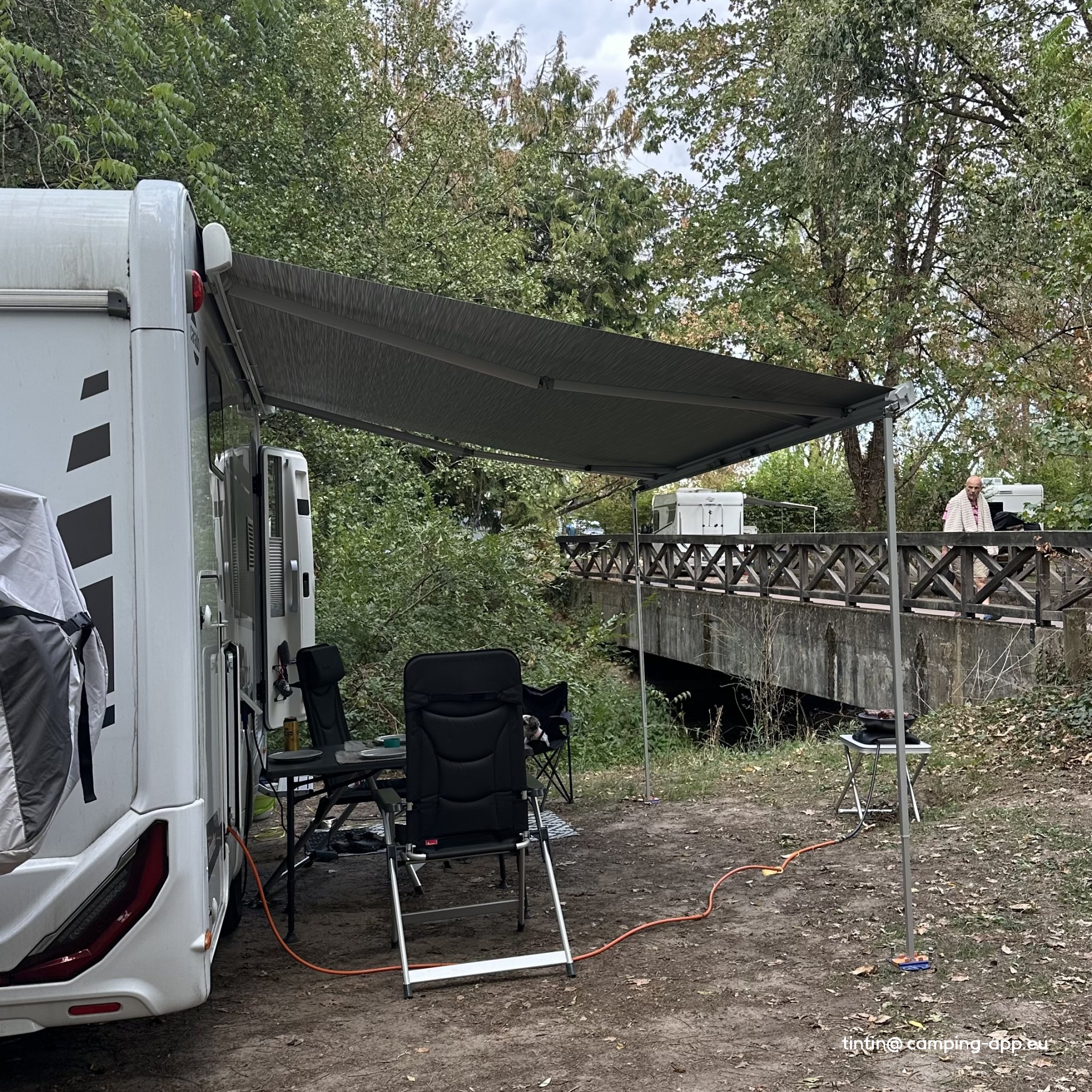 Camping Olivet *** — Fotoğraf 2