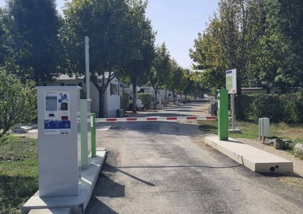 Stellplatz Jarnac-Champagne — Photo 2