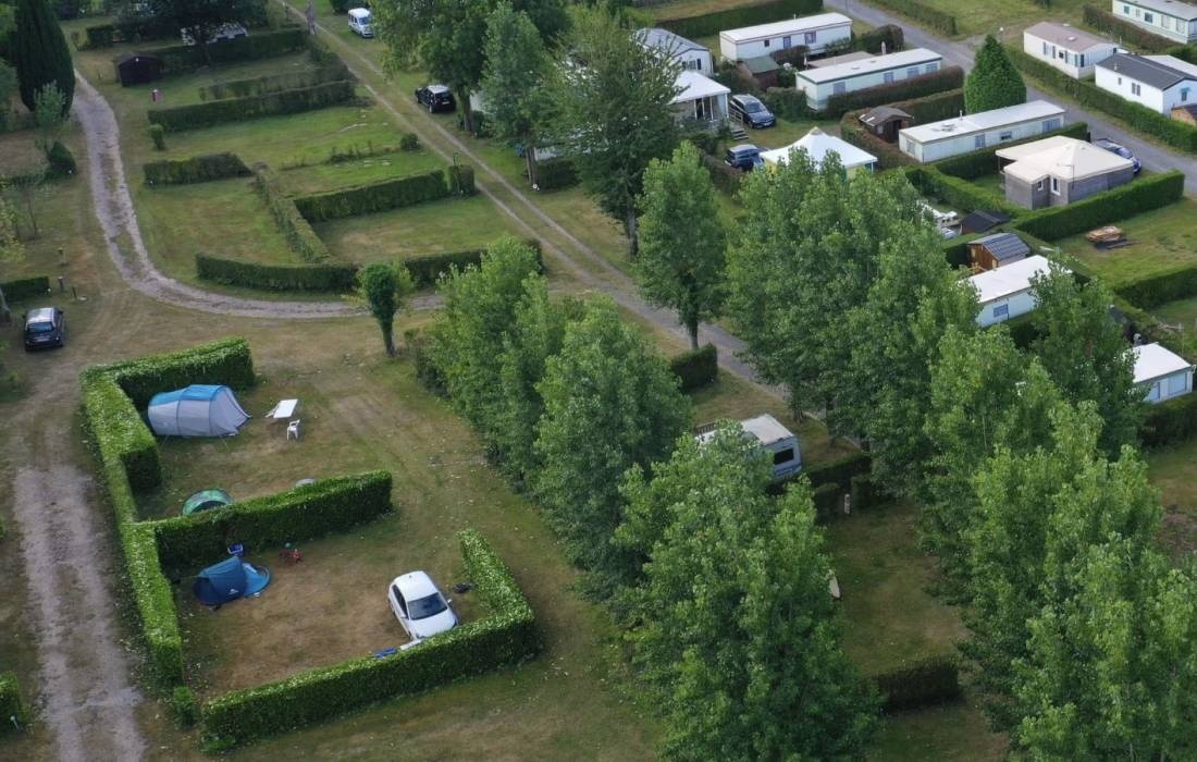 Camping de l'Orival *** — Camping Site in Les Grandes-Ventes 