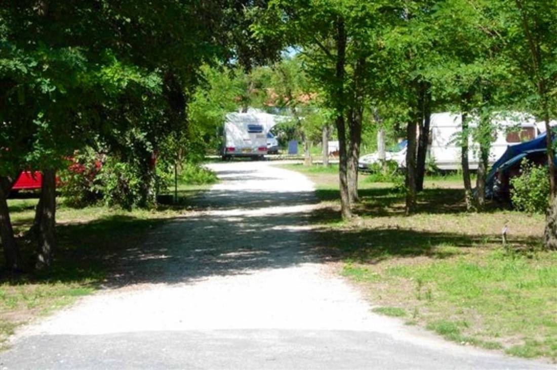 Camping Le Suroit Île d'Oléron — Camping in Saint-Georges-d'Oléron / Nouvelle-Aquitaine