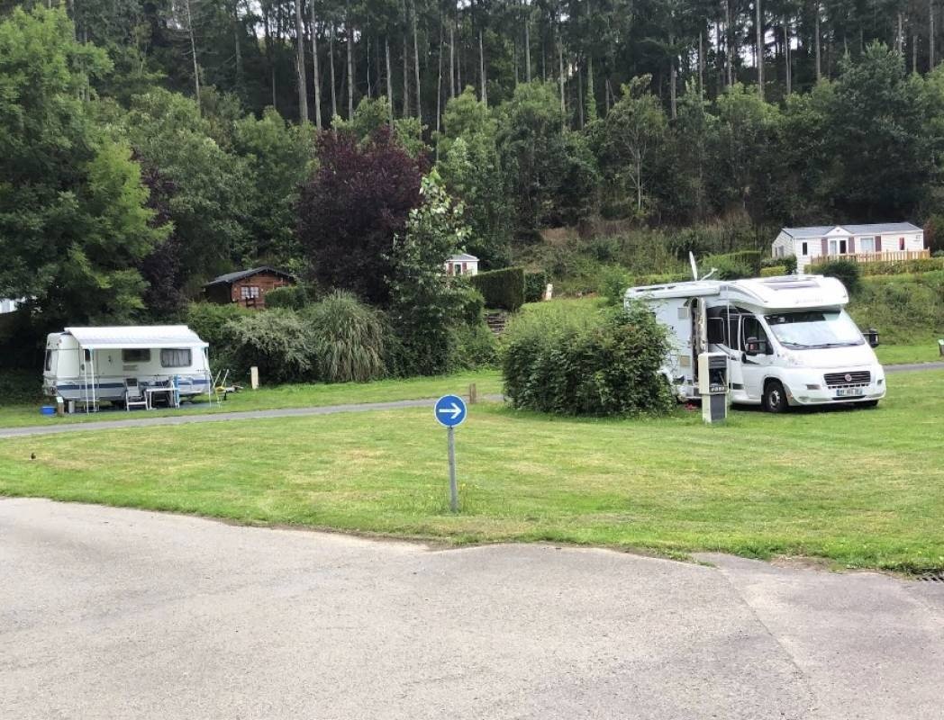 Camping du Traspy — Campingplass in Thury-Harcourt-le-Hom