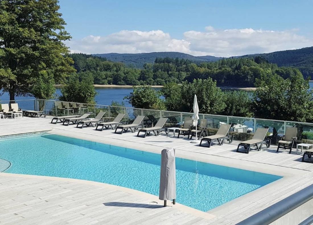 Camping le Rouquié Du Lac *** — Campingplass in Lamontélarié