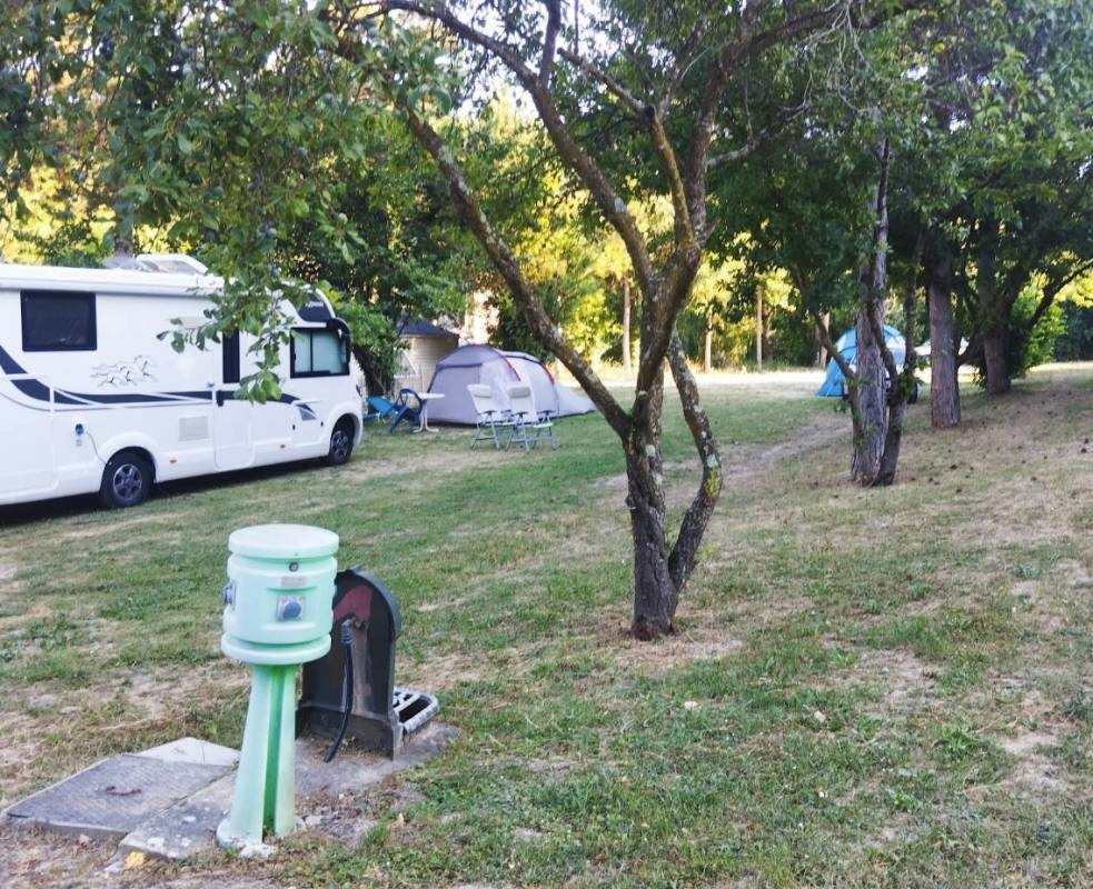 Camping de la Sye — Camping in Aouste-sur-Sye