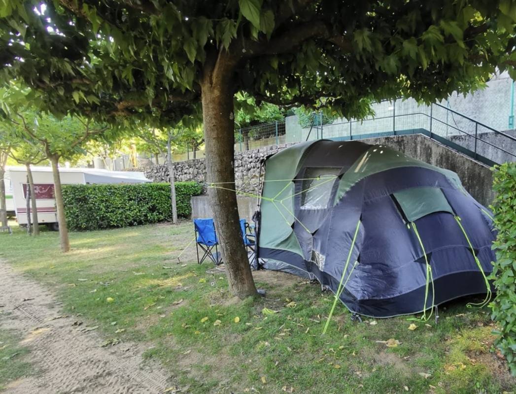 Camping Les Pins d’Ucel **** — Kemp in Ucel