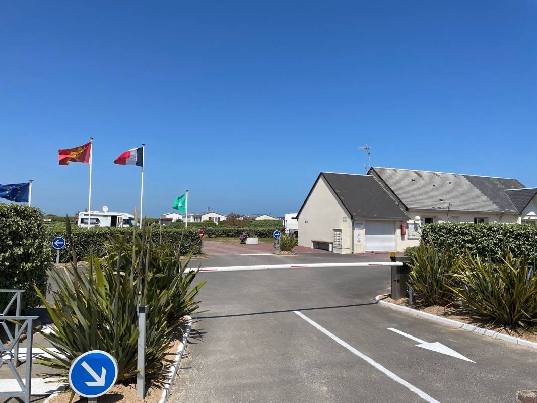 Camping Municipal La Sinope De QuinéVille *** — Campingplads in Quinéville / Normandie