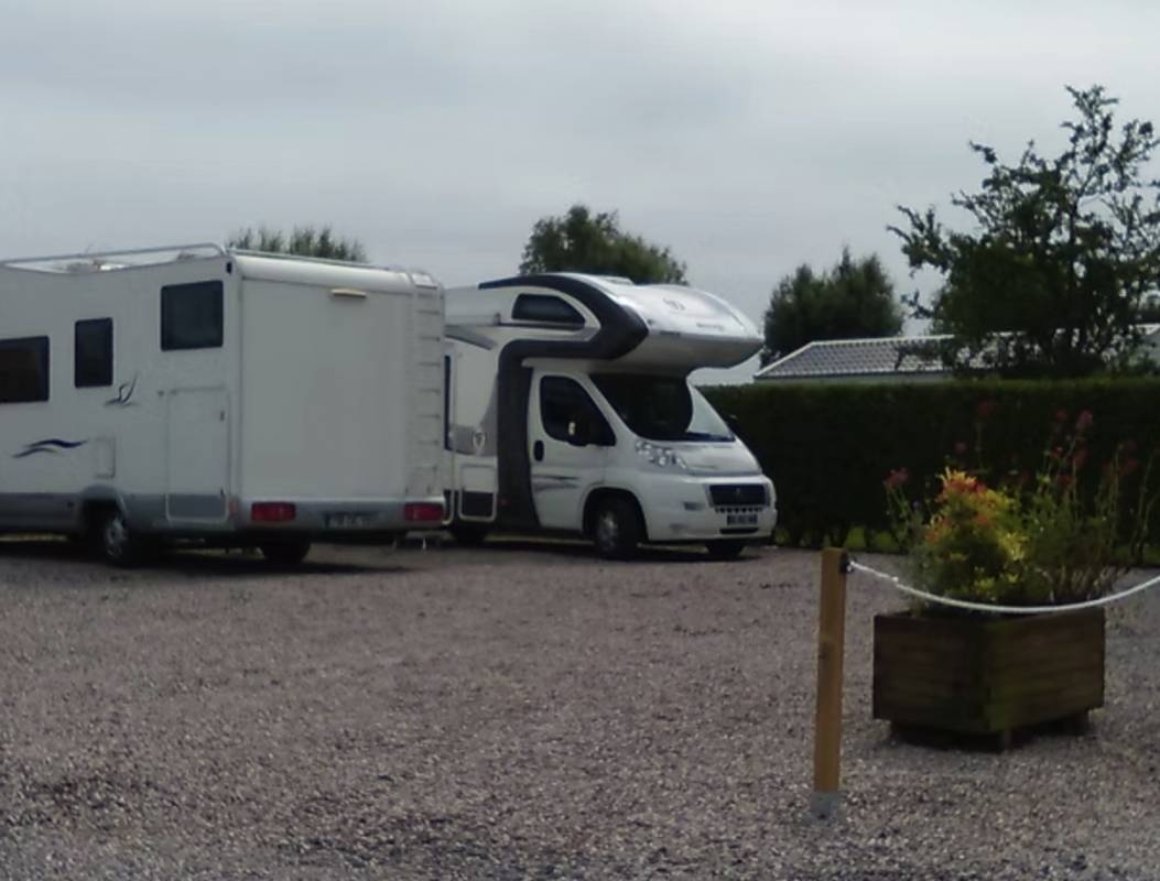 Camping Le Groene Veld *** — Sítio de acampamento in Zegerscappel 