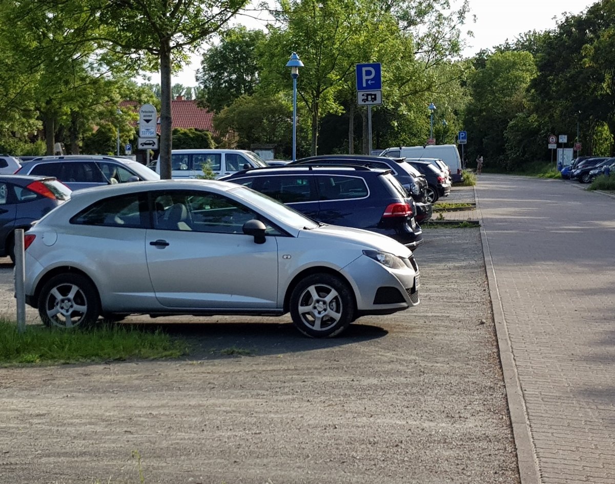 Parkplatz Großer Freizeitsee Northeim — Karavan Sitesi in Northeim