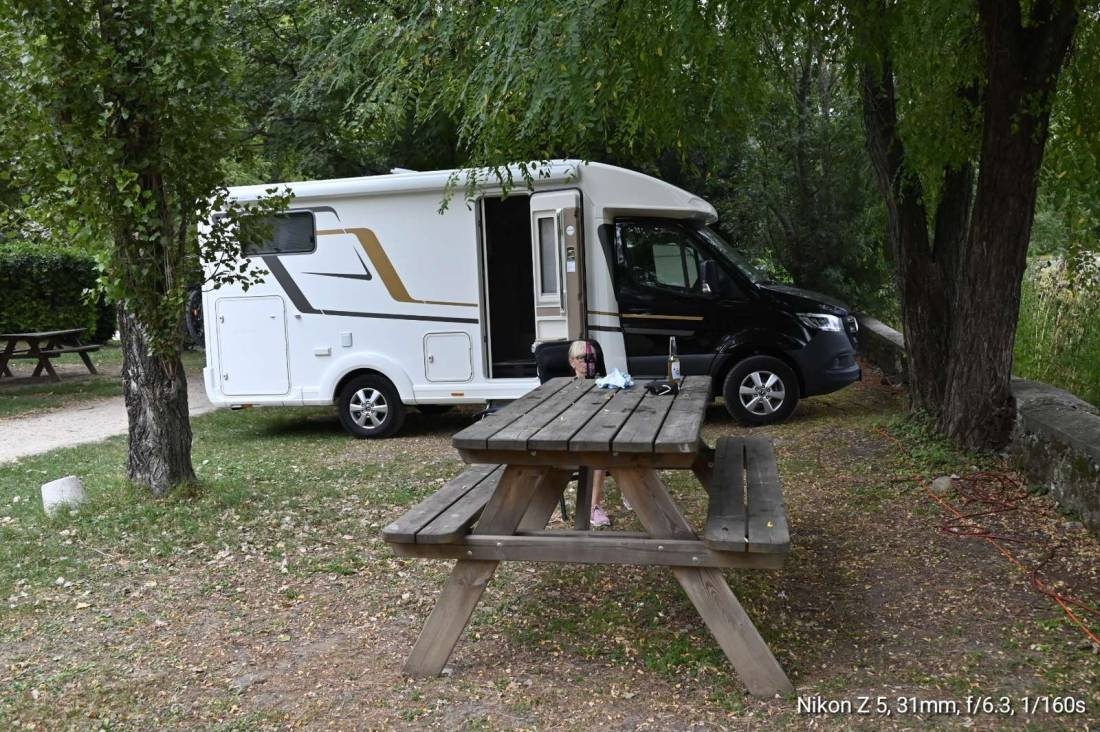 Camping Rochecondrie ** — Camping in Viviers