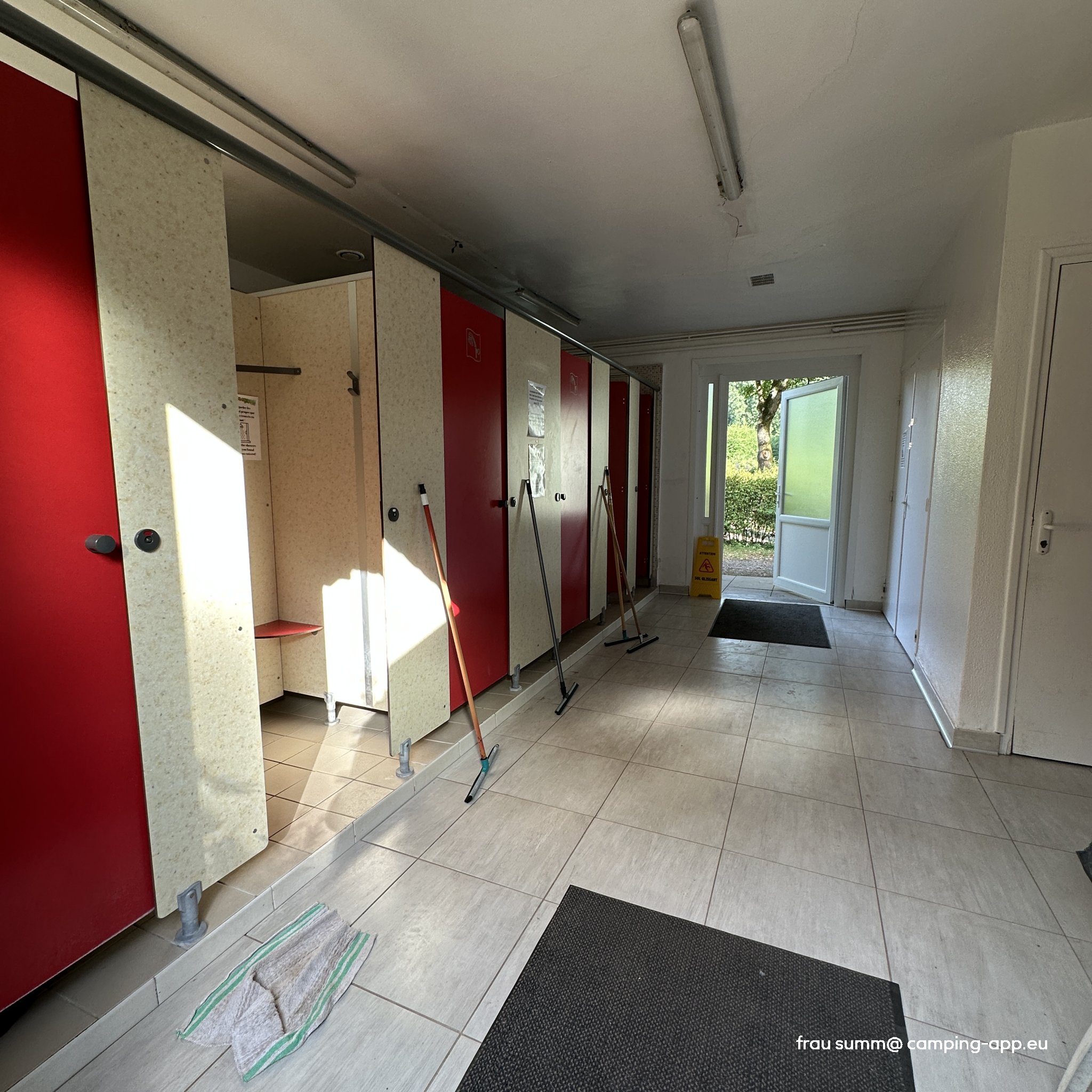 Camping Mont Des Bruyeres — Foto 2