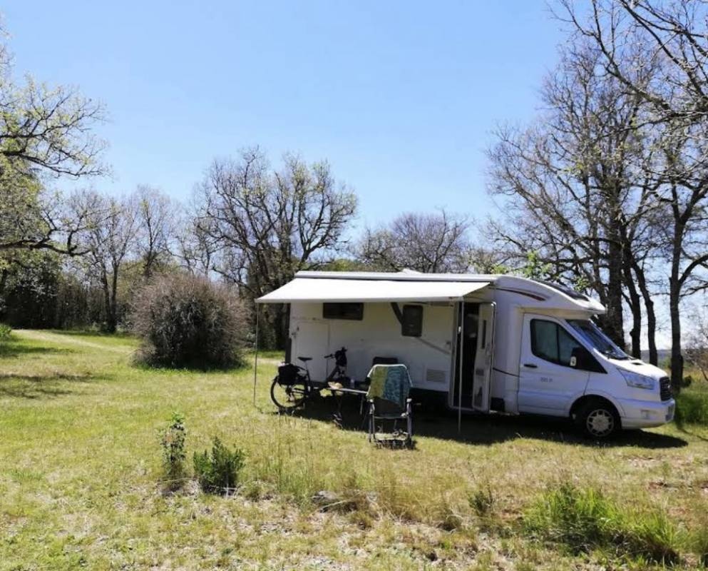 Domaine De Lalbrade (Naturisten Camping) — Campingplats in Lugagnac 