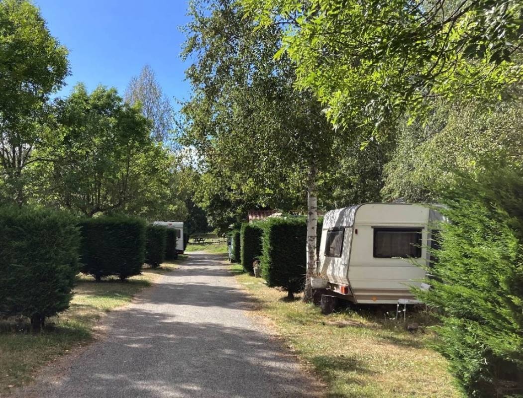 Camping & Gîtes La Prade — Campingplats in Sorgeat