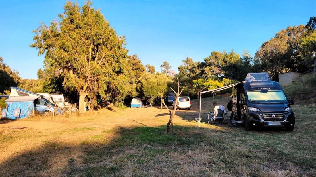 Camping de la plage U Stazzu — Camping Site in Rogliano / Corse