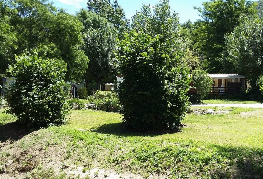 Camping La Berge Fleurie **** — Camping in Mialet