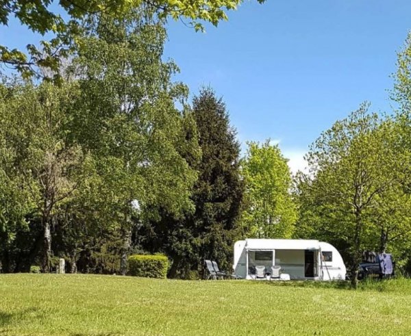 Camping le Manoir de Bezolle **** — Photo 2