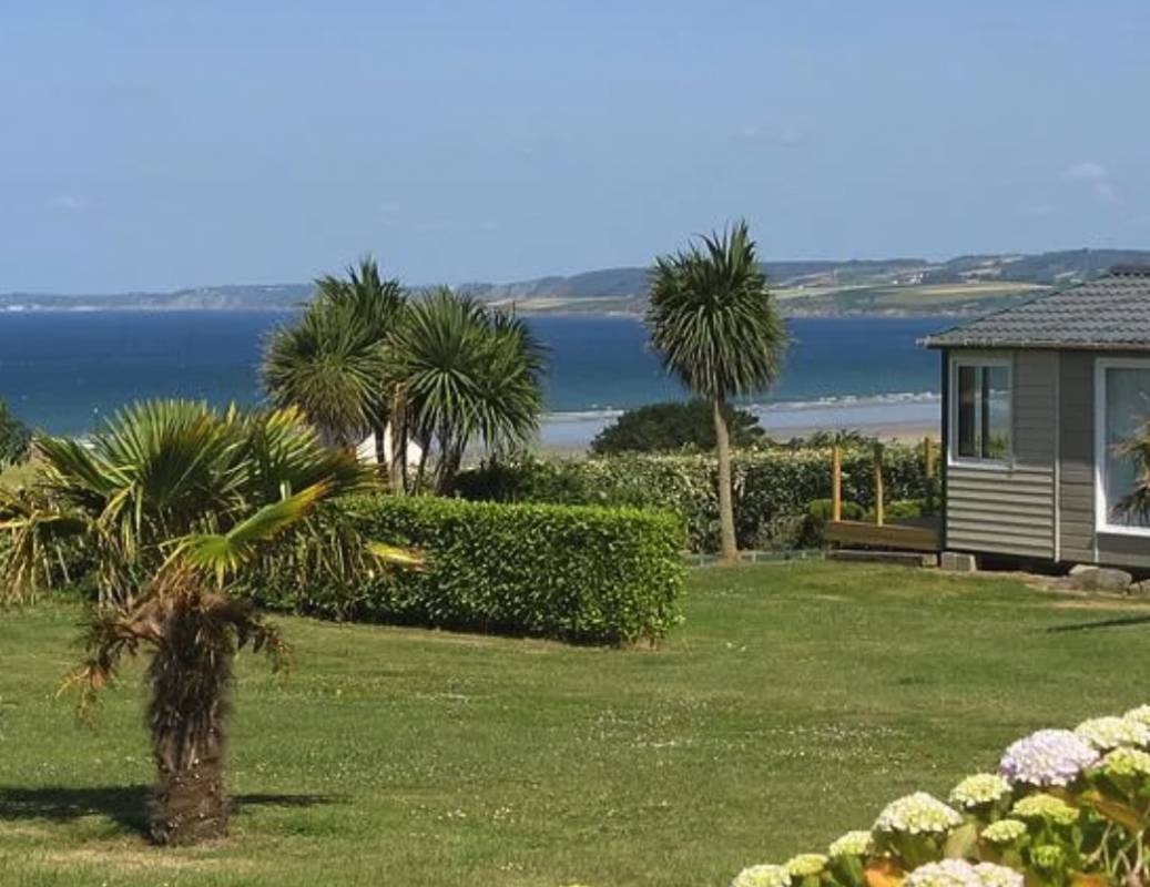 Camping Ty Rouz *** — Campingplass in Plomodiern 