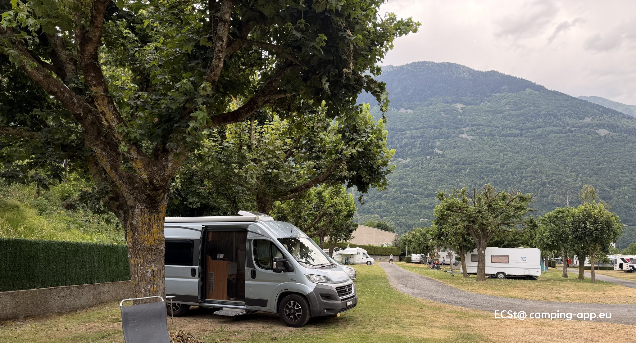 Camping Toy ** — Cámping in Luz-Saint-Sauveur / Occitanie