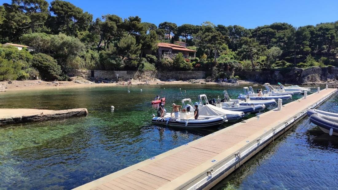 Group Campeurs Universitaires — Kamp yeri in Hyères