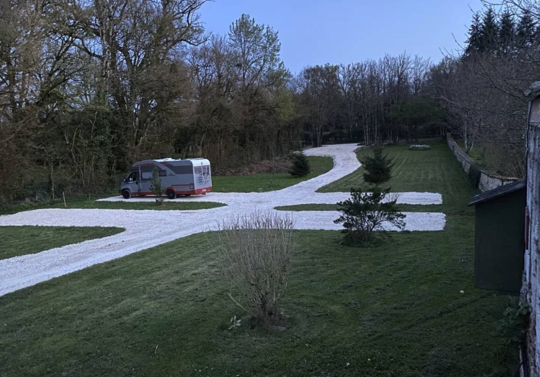 Camping du Château — Kemp in Clussais-la-Pommeraie / Nouvelle-Aquitaine