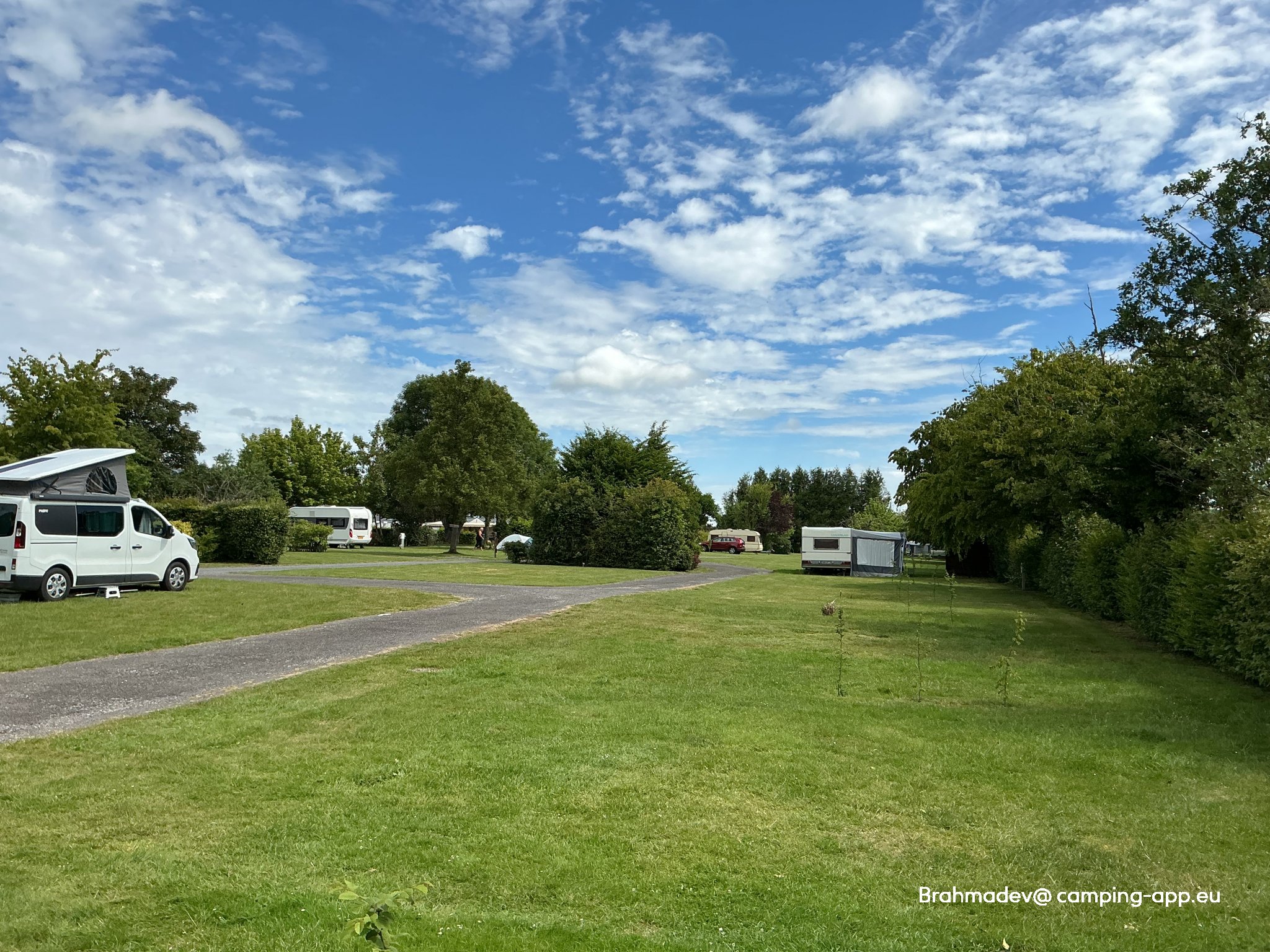 Camping Saint-Nicolas **** — Camping in Le Bec-Hellouin / Normandie
