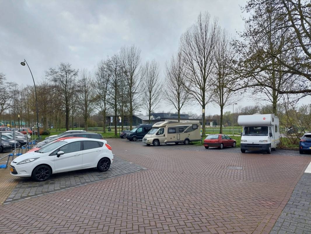 Camperplaats Kampen — Sp. parking dla kamperów in Kampen