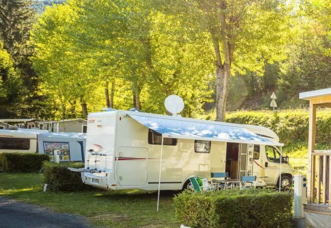 Camping Le Pont du Tarn *** — Campingplats in Florac Trois Rivières