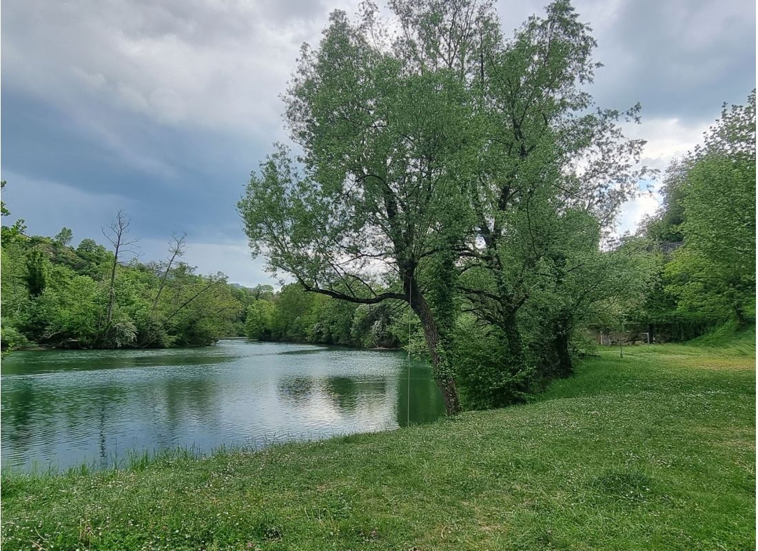 Camping Municipal Les Seraines — Camping in Pont-en-Royans