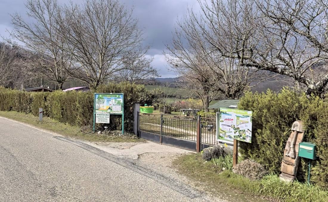 Camping de la Vallée du Doux ** — Campingplads in Boucieu-le-Roi / Auvergne-Rhône-Alpes
