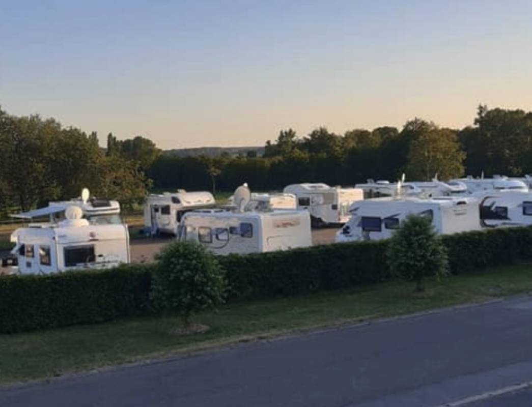 Camping De La Miniere ** — Campingplass in Forges-les-Eaux / Normandie