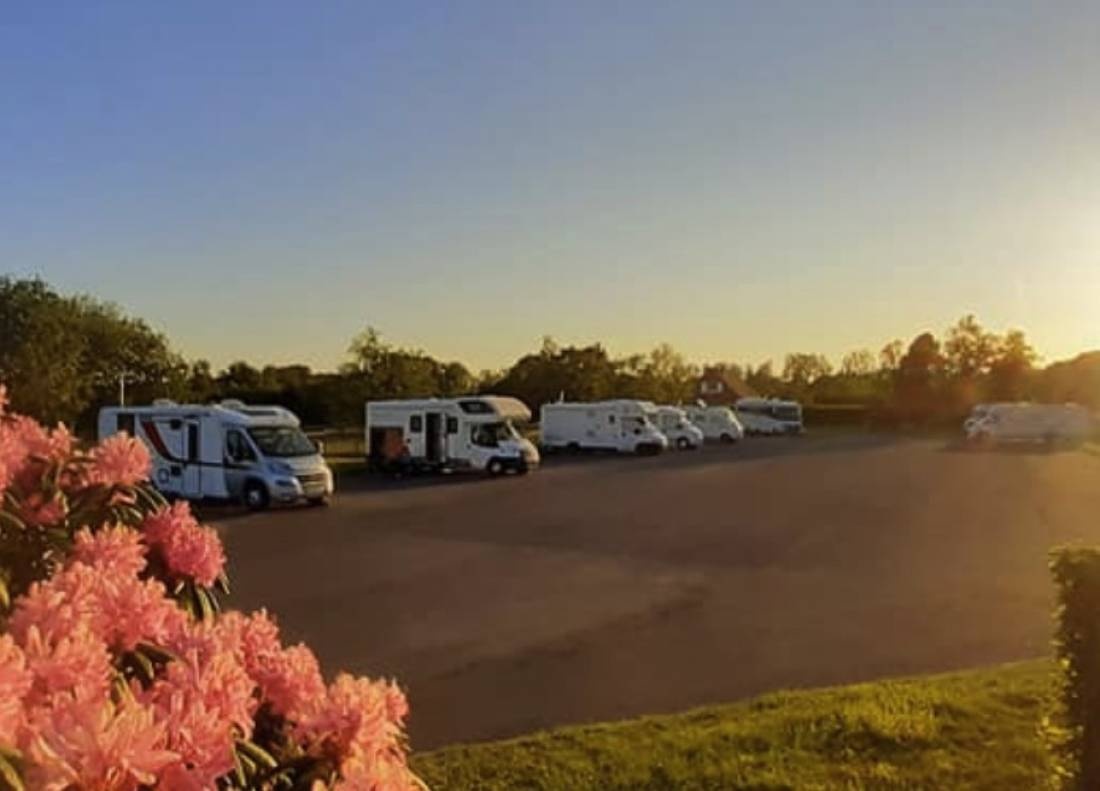 Camping De La Miniere ** — Kamp yeri in Forges-les-Eaux / Normandie