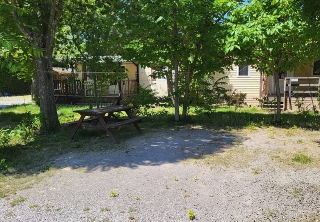 Camping des Auberges ** — Campingplats in Pouzols-Minervois