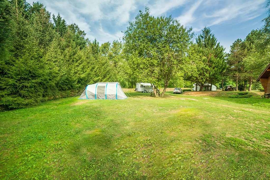 Camping L'Imprévu — Camping in Vaulnaveys-le-Bas