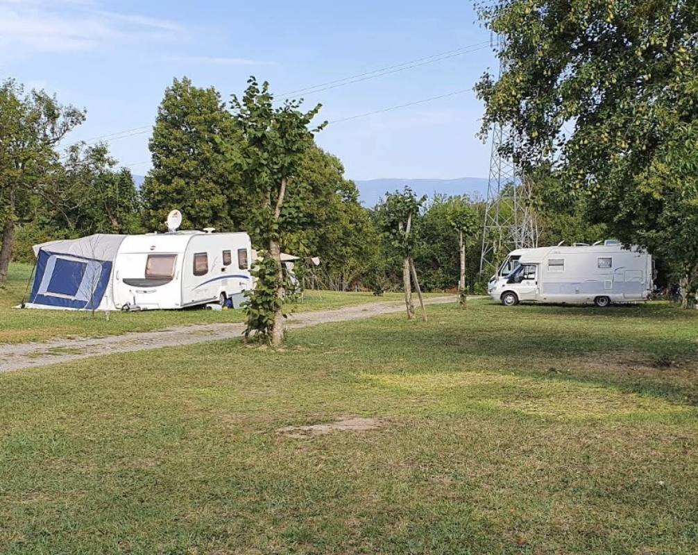 Camping L'Orée des Bois *** — Kemping in Sciez