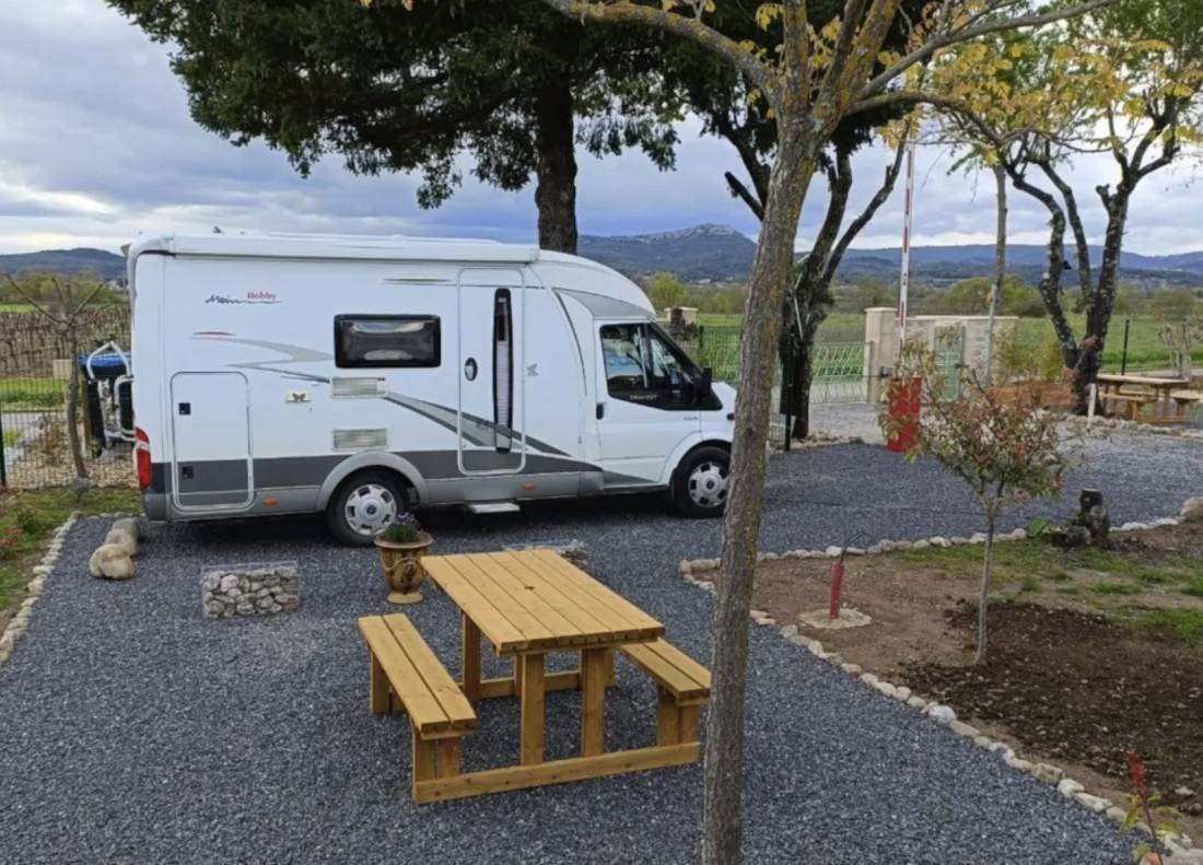Camping l'Olivier *** — Campingplatz in Massillargues-Attuech