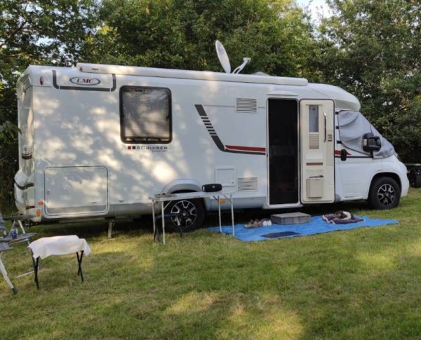 Camping La Motte Aux Merles — Photo 2