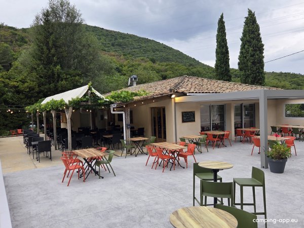 Camping Porte de Provence **** — Photo 5