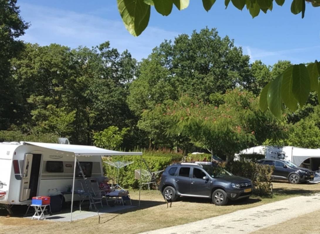 Camping La Magaudie — Kemp in Chartrier-Ferrière 