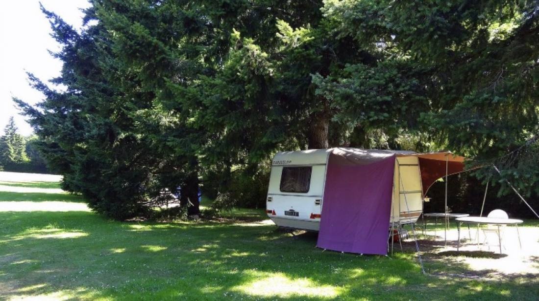 Camping La Licorne ** — Campingplads in Saint-Agrève