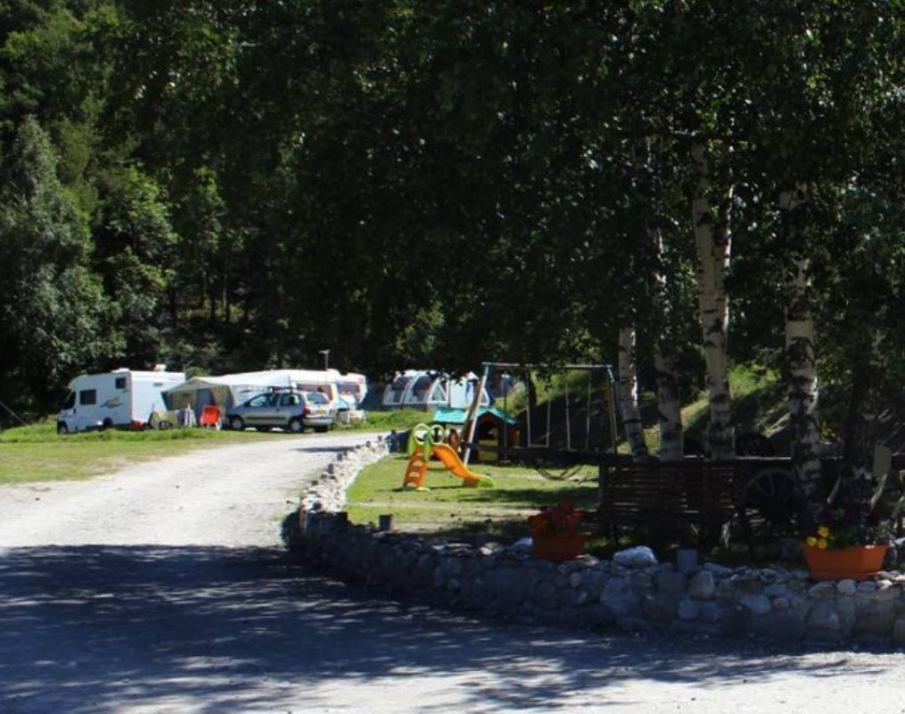 Camping Le Chenantier ** — Camping in Val-Cenis